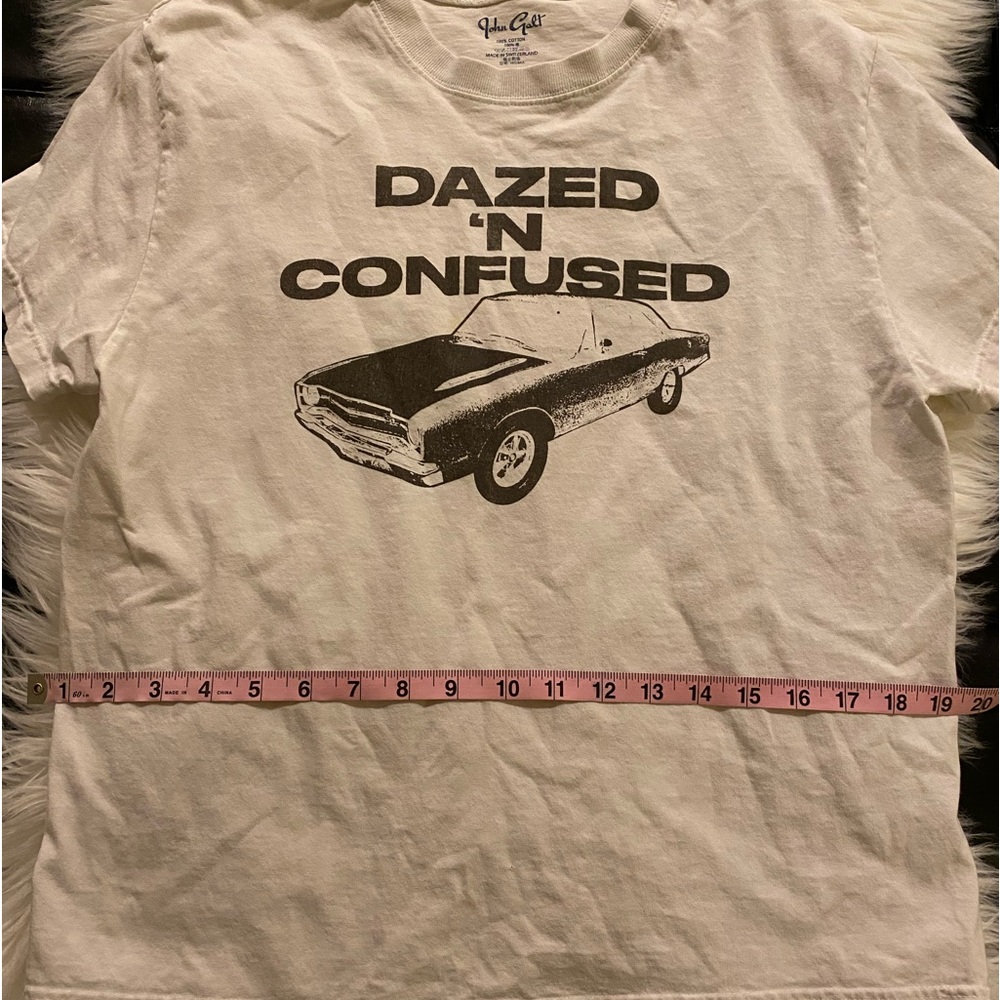 Women’s white short sleeve